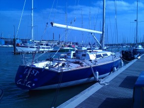 Zest alongside the Medina Yard work pontoon